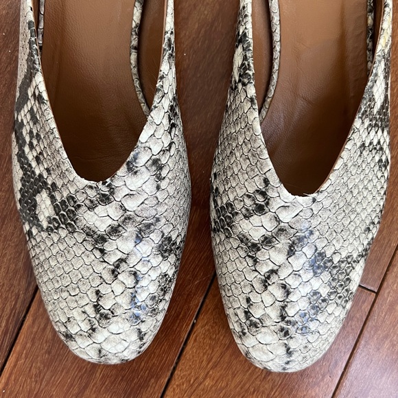 Like new 💫 ATP Atelier Snake skin flats - Picture 6 of 10
